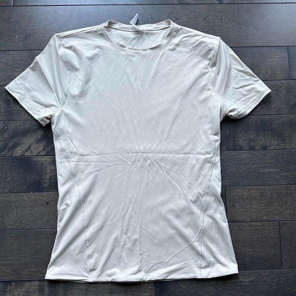 Lululemon Wundermost Ultrasoft Nulu Hip Lenght Crewneck shirt - Picture 2 of 3